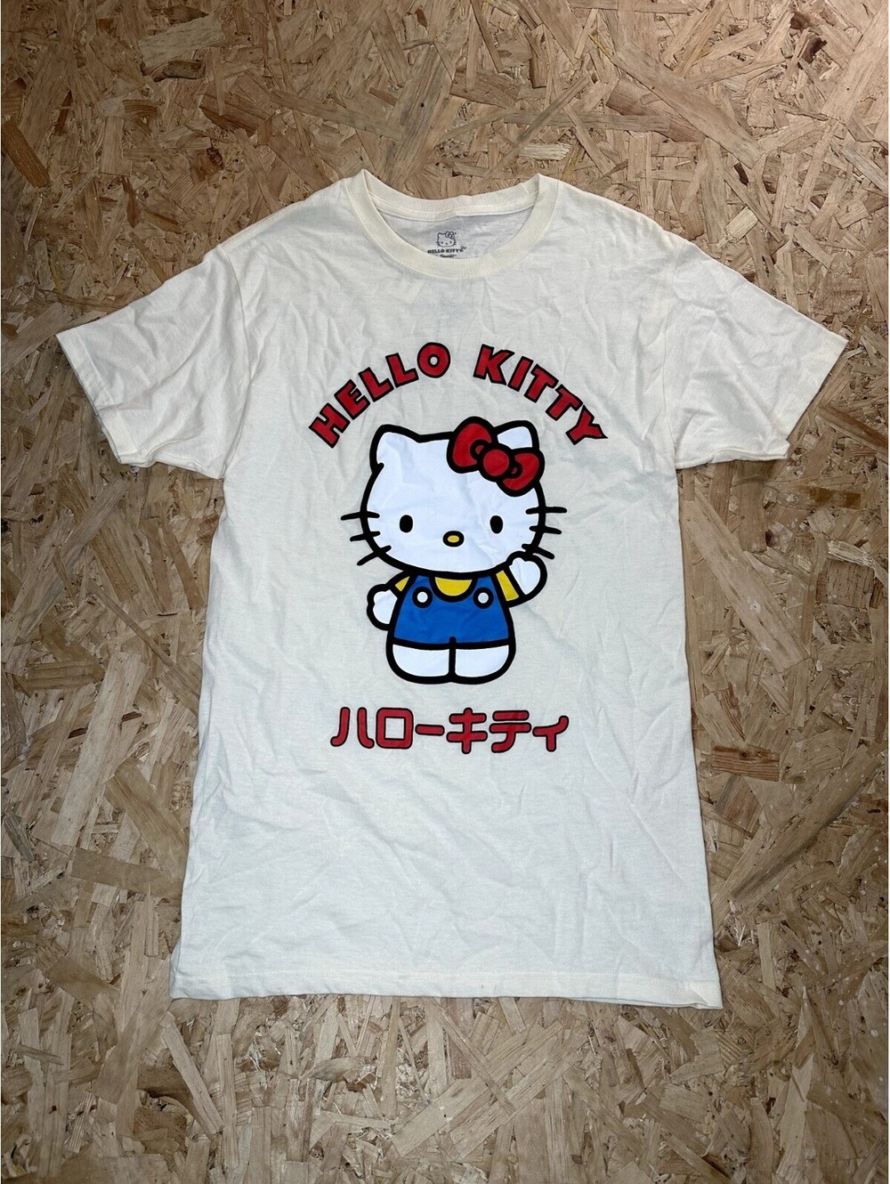 Hello Kitty Sanrio Bioworld Graphic T-Shirt Womens Small Cream Japanese Text